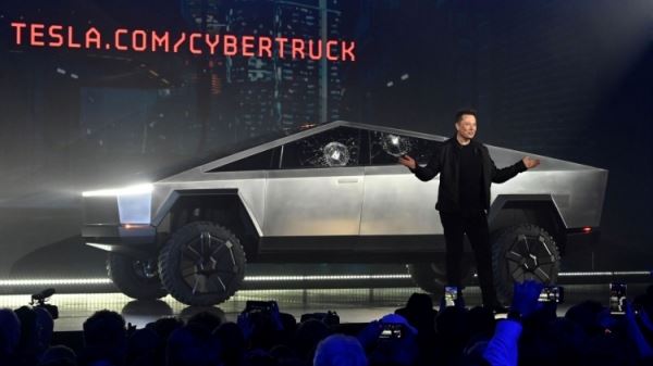 Tesla изменила график выпуска Cybertruck в связи с высоким спросом на более мощные версии