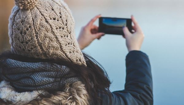 Россияне стали чаще покупать дорогие смартфоны