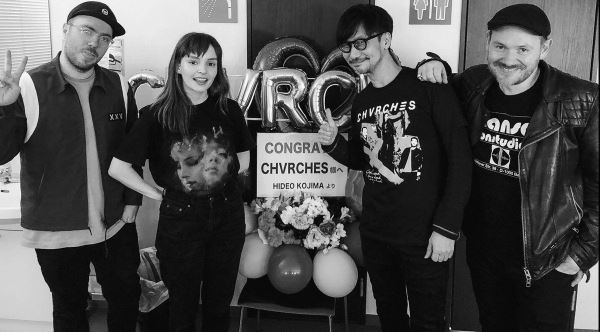 Костюм для выступления вокалистки CHVRCHES на The Game Awards 2019 придумал лично Ёдзи Синкава