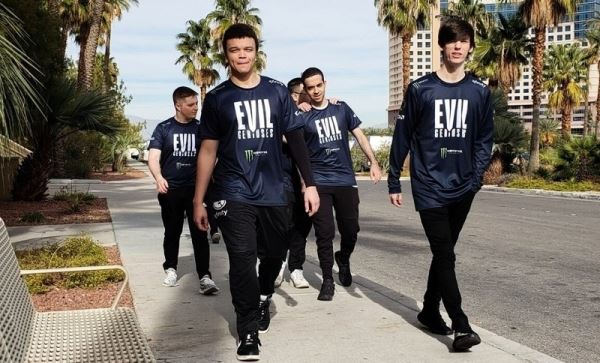 Evil Geniuses представила новый логотип и форму