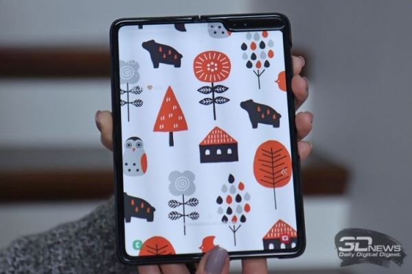 Поспешили с объявлением: Samsung пока не продала 1 млн Galaxy Fold